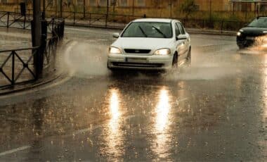 Météo Algérie : températures en hausse, pluies orageuses et vents de sable sur ces wilayas