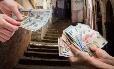 TTaux de change : l'euro et le dollar en hausse sur le marché noir en Algérie