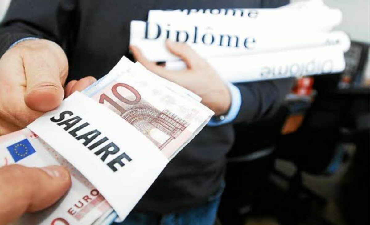 Salaire Pour Les Jeunes Diplômés ©telerama