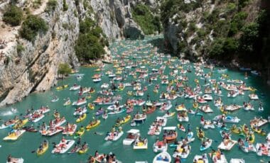 Surtourisme