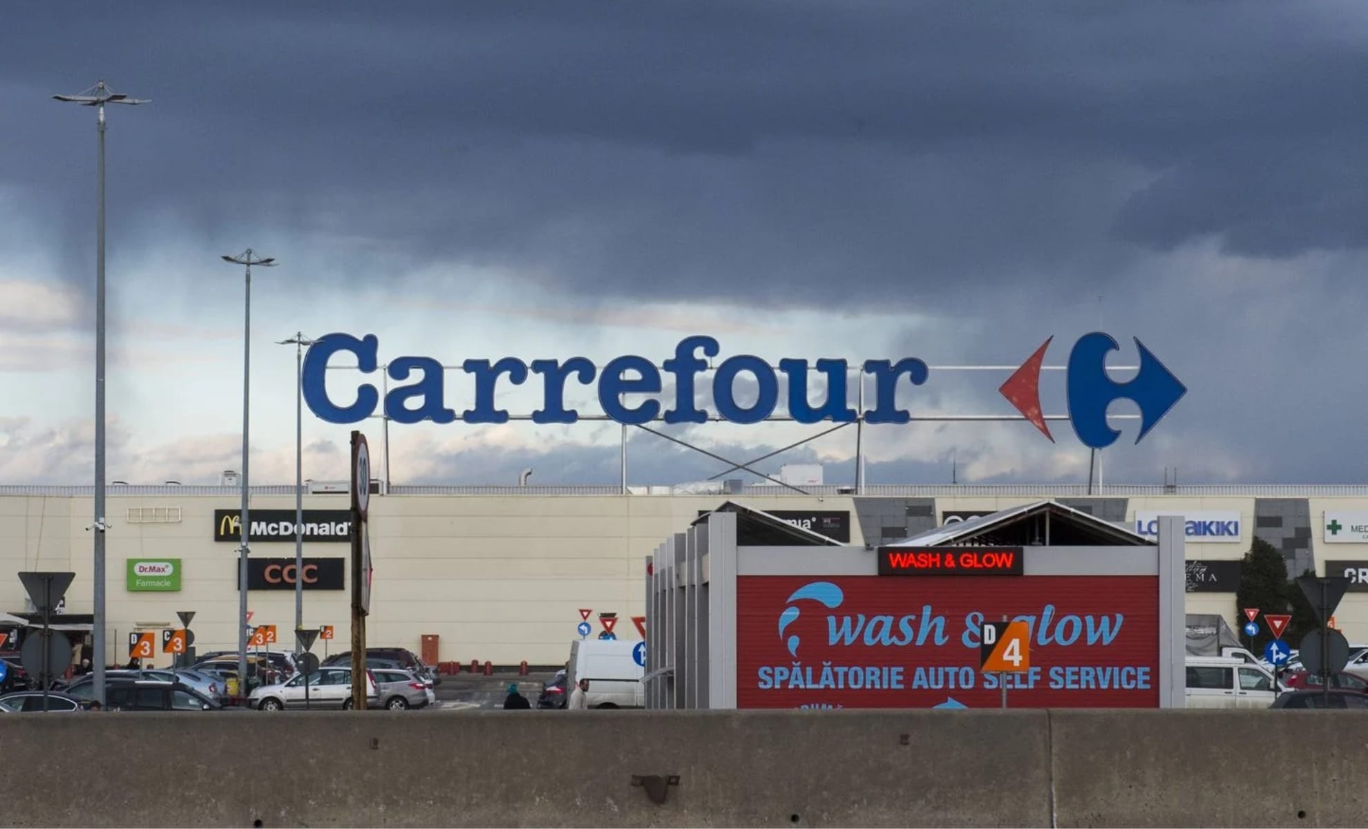 Carrefour retire des fromages bio : une erreur de péremption qui touche ...