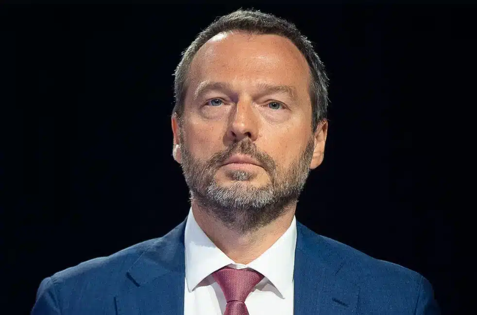 L’État fédéral va-t-il augmenter les impôts face à la hausse du déficit public ? L’État fédéral va-t-il augmenter les impôts face à la hausse du déficit public ?