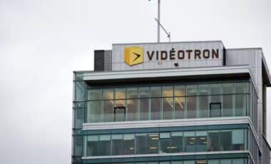 Vidéotron élargie Son Forfait Mobile Canada International