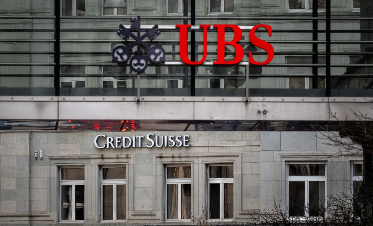 Ubs Et Crédt Suisse