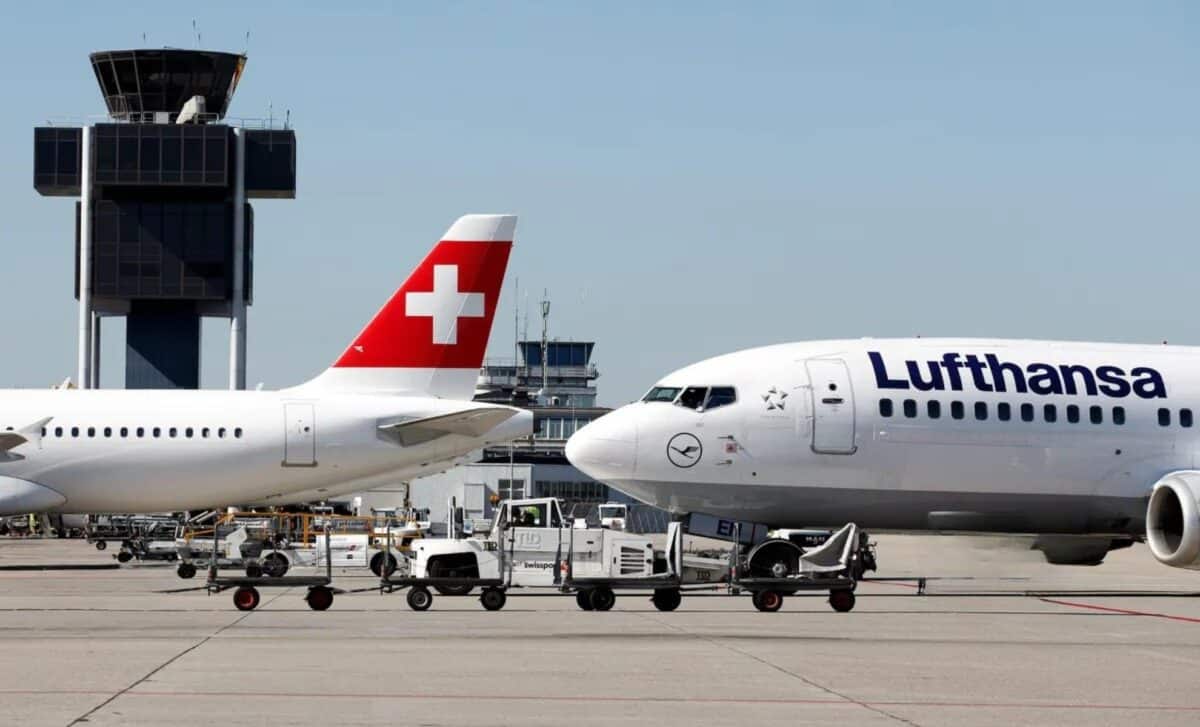 Avions des compagnies aériennes Lufthansa et Swiss