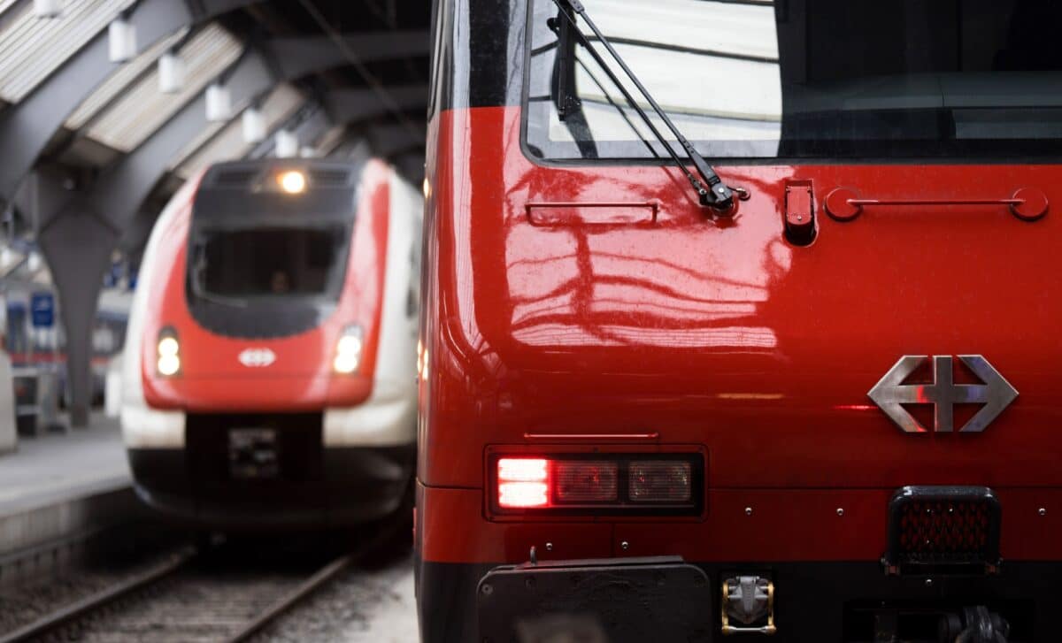 Trains des CFF à la gare de Zurich