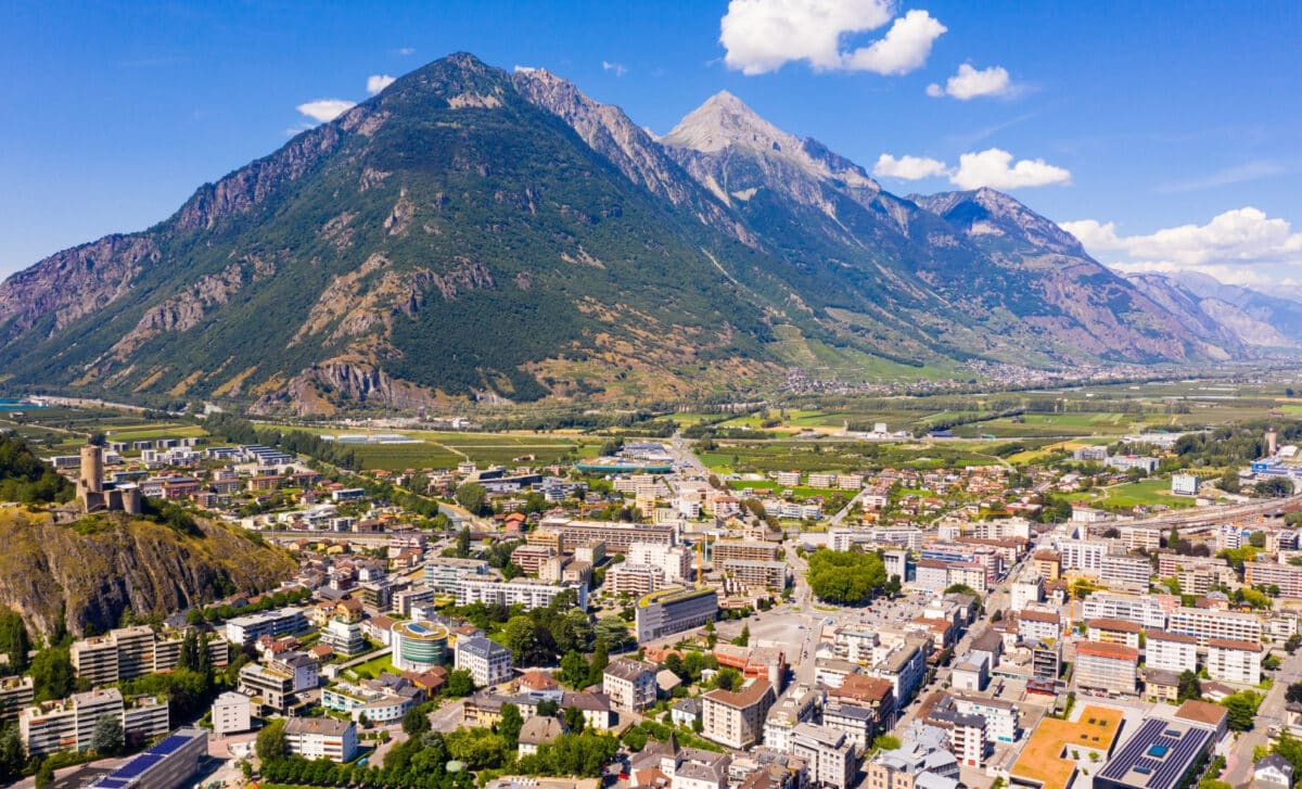 Vue aérienne sur Martigny
