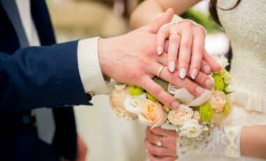 Un marié et une mariée