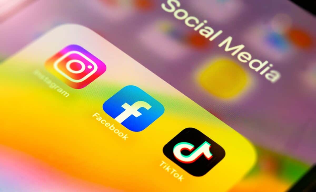 réseaux sociaux