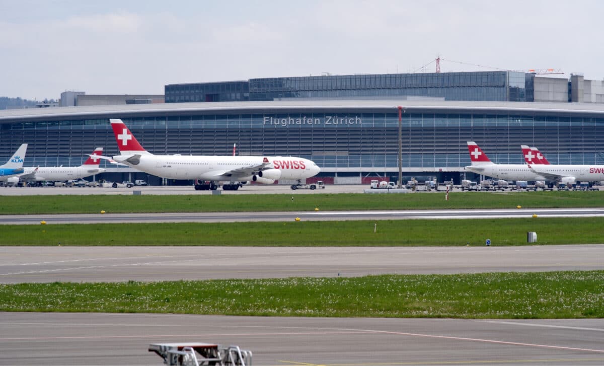 Avions de la compagnie Swiss à l'aéroport de Zurich