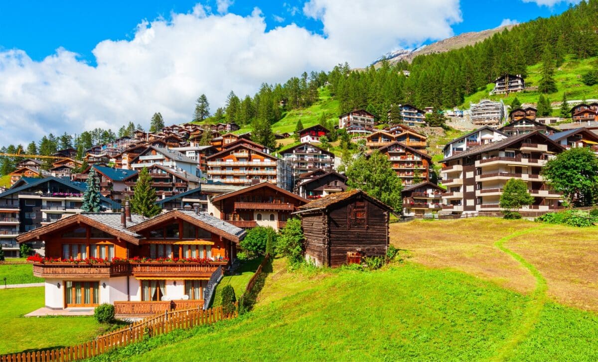 Maisons traditionnelles, Zermatt, le canton du Valais