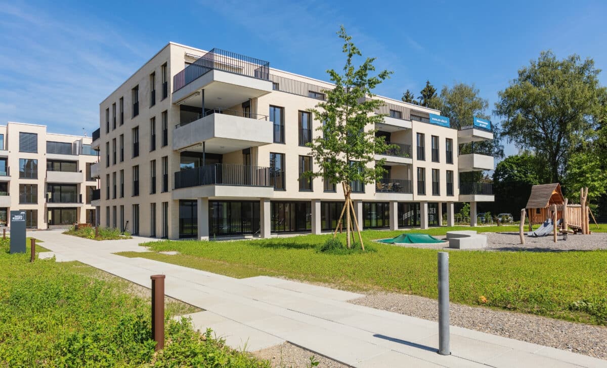 bâtiments résidentiels le long de la rue Augraben à Bremgarten en Suisse