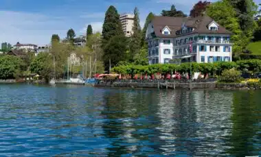 Suisse