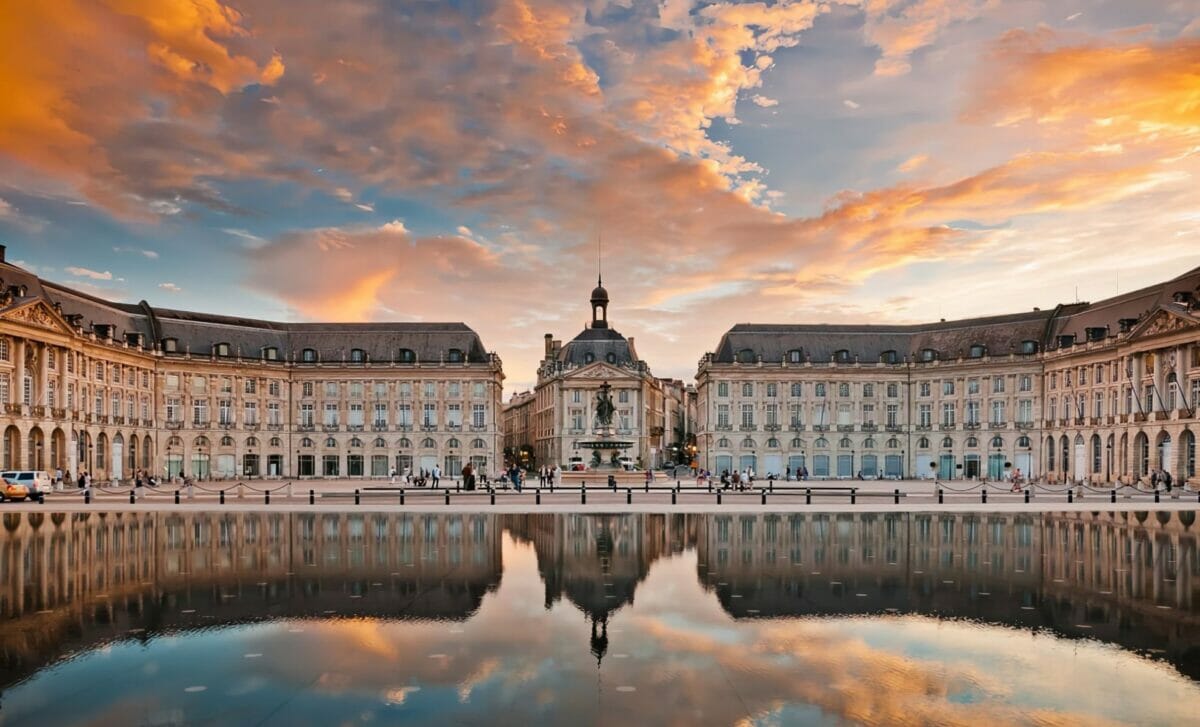 Bordeaux les avantages de vivre et d'investir dans la capitale girondine