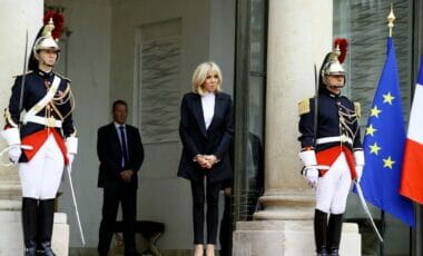 Combien coute Brigitte Macron au contribuable français ?