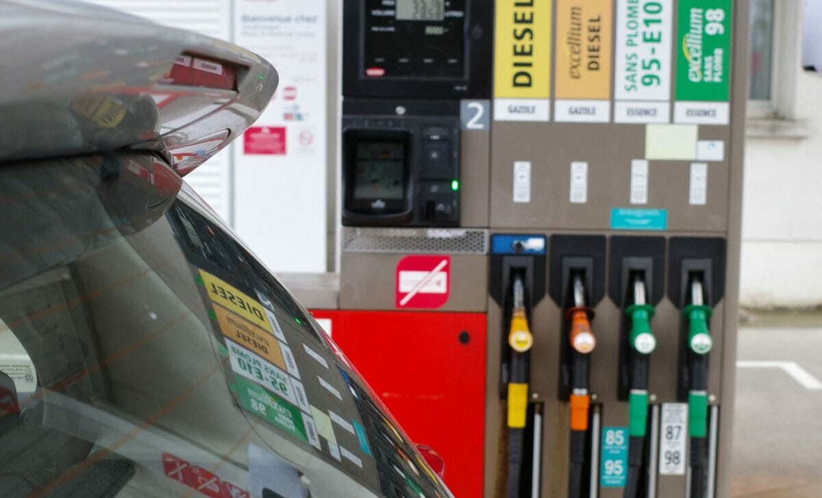 L'étrange paradoxe des ristournes sur les prix du carburant : pourquoi elles ont profité davantage aux riches