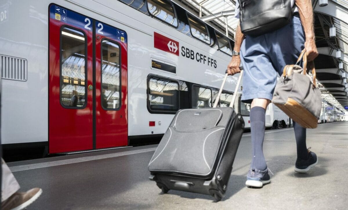 Voyager En Train En France Serait Plus Cher Qu'en Avion, Selon Une Enquête De Greenpeace