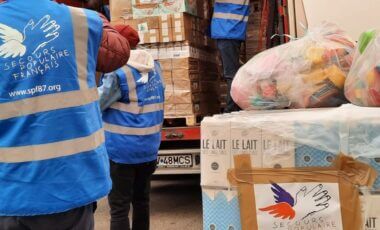 Plus d’un Français sur trois ne mange plus à sa faim ( Baromètre de la pauvreté )