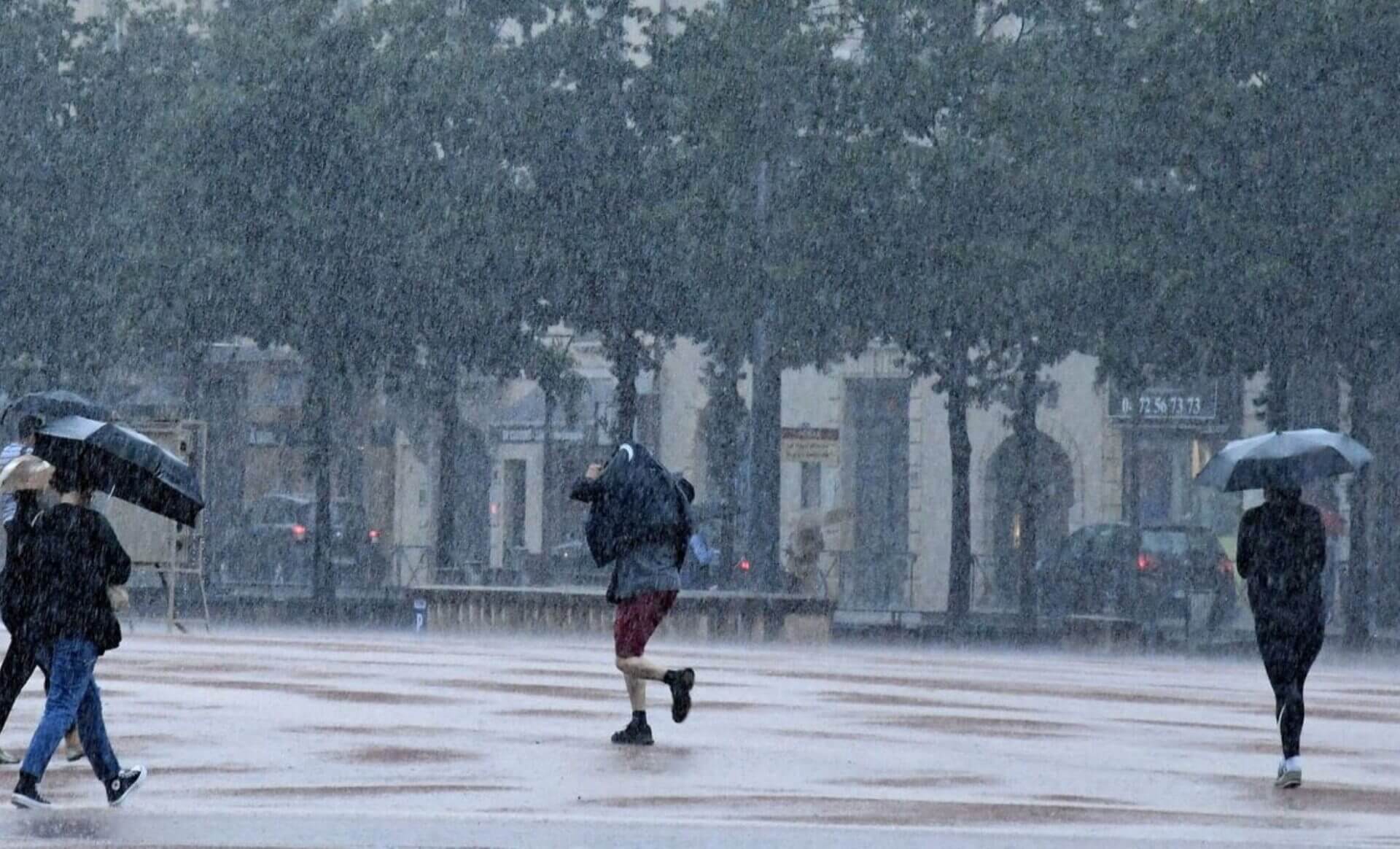 Météo : une semaine sous la pluie et les orages en vue, les régions concernées