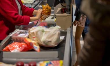 Inflation : vers une hausse spectaculaire des prix alimentaires à cause du changement climatique