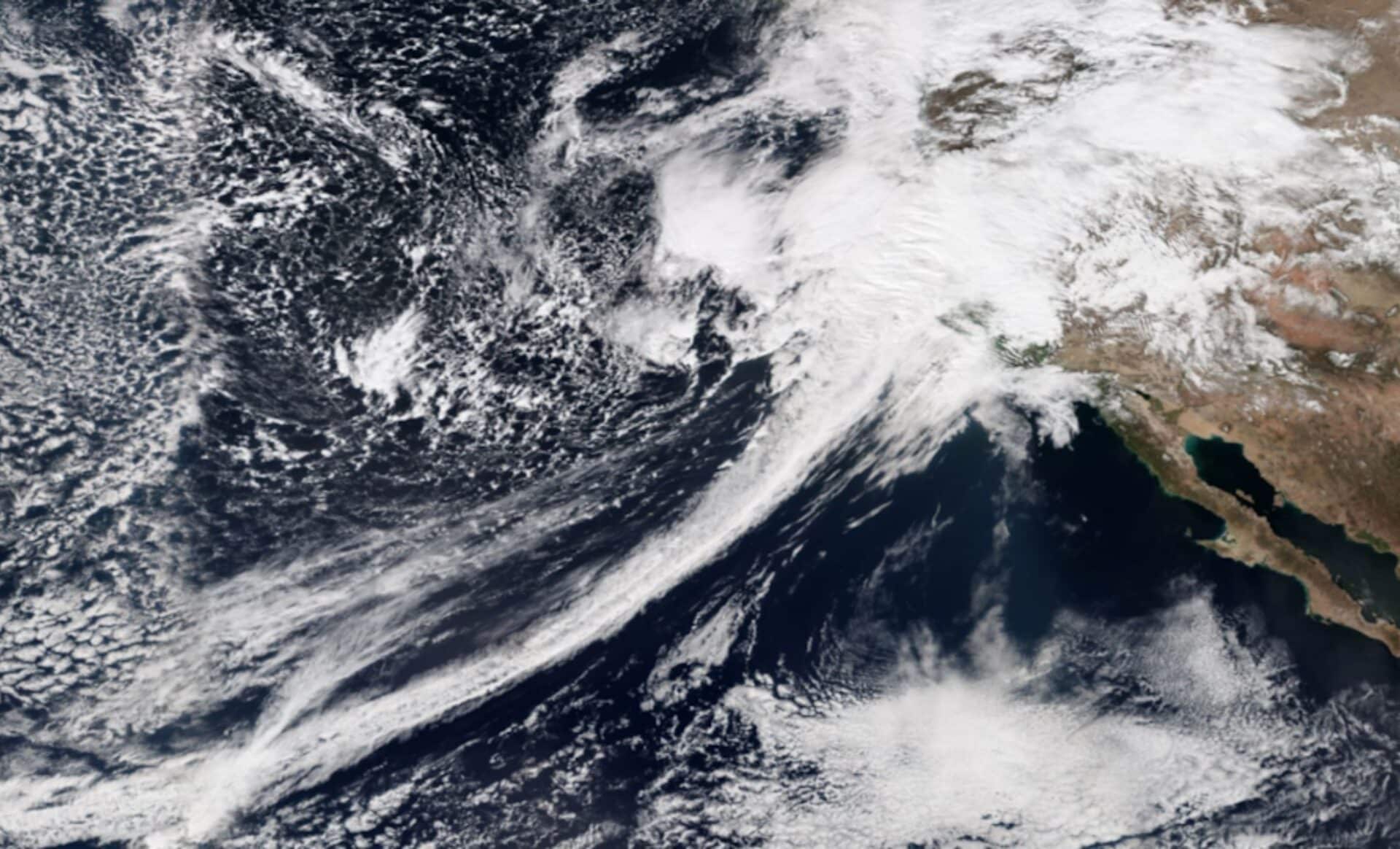 Météo : qu'est-ce que cette « rivière atmosphérique » qui accentue les épisodes pluvieux en France