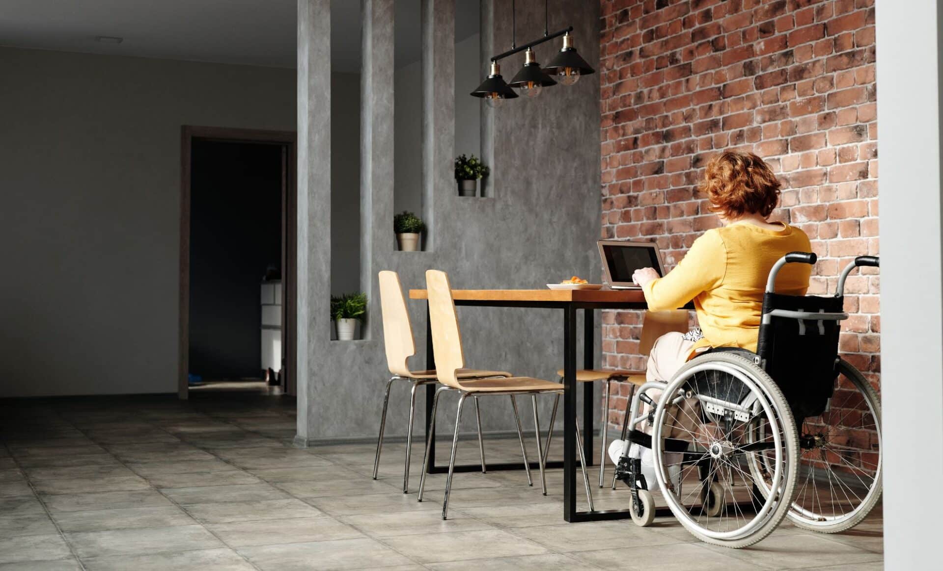 Emploi seniors : les femmes et les personnes en situation de handicap fortement pénalisés