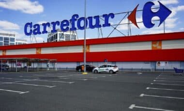 Première en Europe : les clients de Carrefour vont bientôt payer avec la paume de leur main