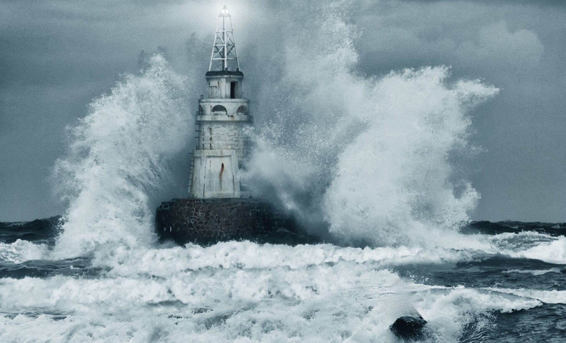 Alerte météo : la France exposée à un risque de tempête dès demain