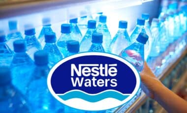 Scandale de l'eau en bouteille en France : Foodwatch porte plainte contre Nestlé Waters et Alma