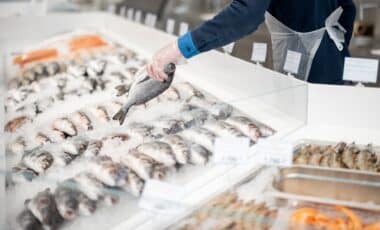 Super U, Intermarché, Leclerc, Carrefour… Du Poisson Rappelé Dans Toute La France Pour Listeria