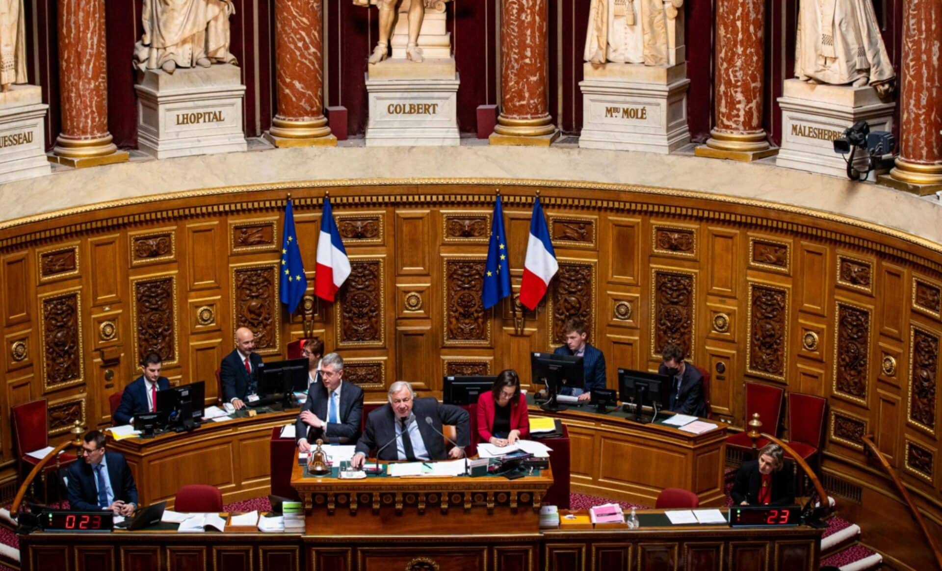 Européennes 2024 : à combien s'élève le salaire d'un député européen ?