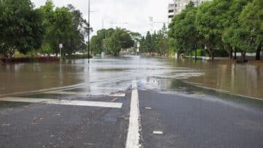 Météo : temps fortement agité et alerte rouge pour risques de crues dans ces départements