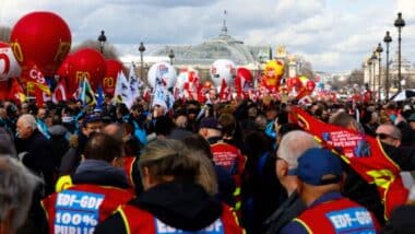 À trois mois des JO de Paris, les grèves menacent déjà de perturber l'organisation