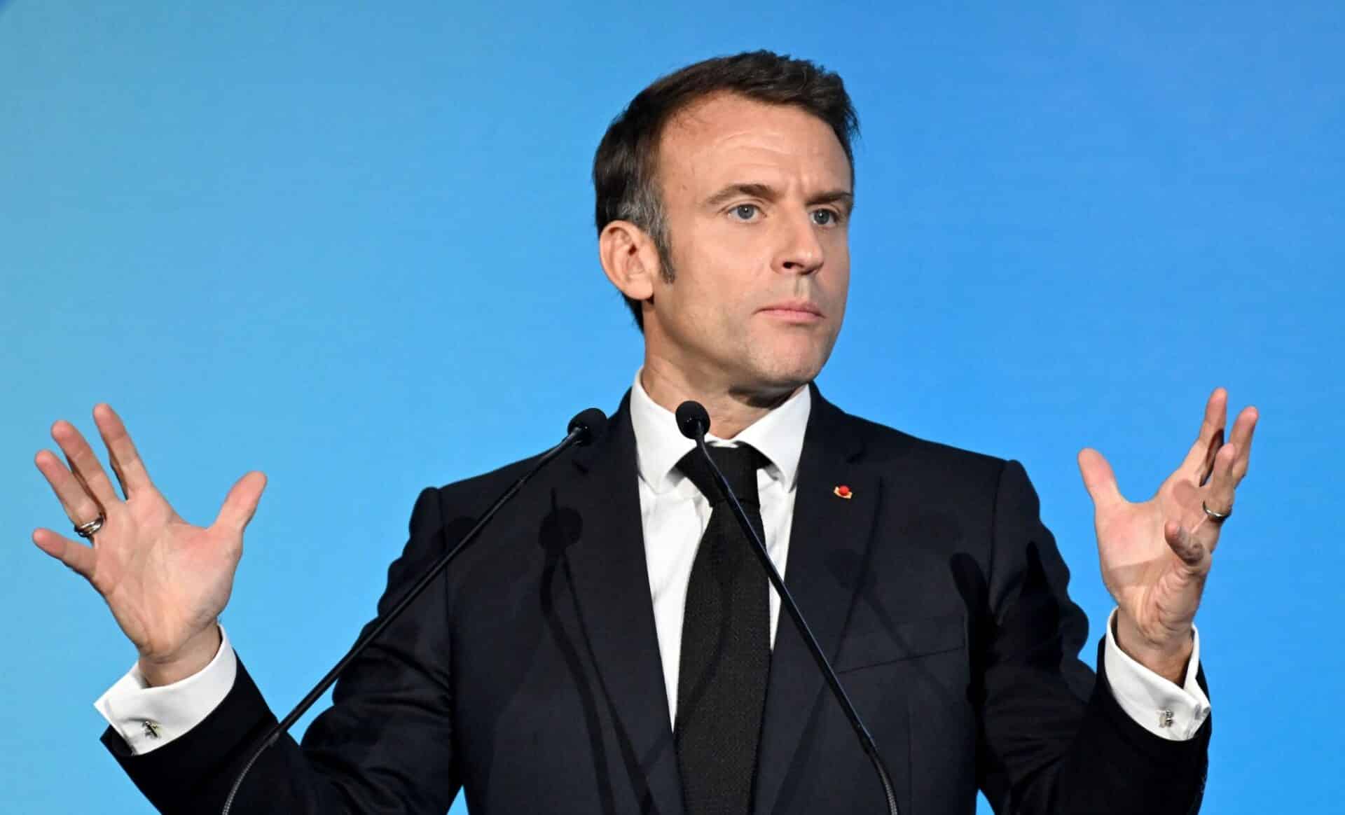 Emmanuel Macron pour évoquer la question des chercheurs étrangers