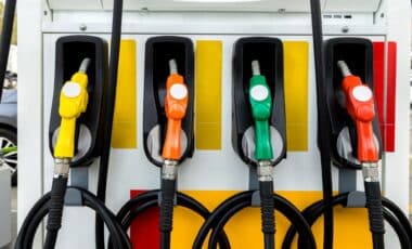 Carburants : après plusieurs jours de baisse, les prix de l’essence et du gazole entament une courbe haussière