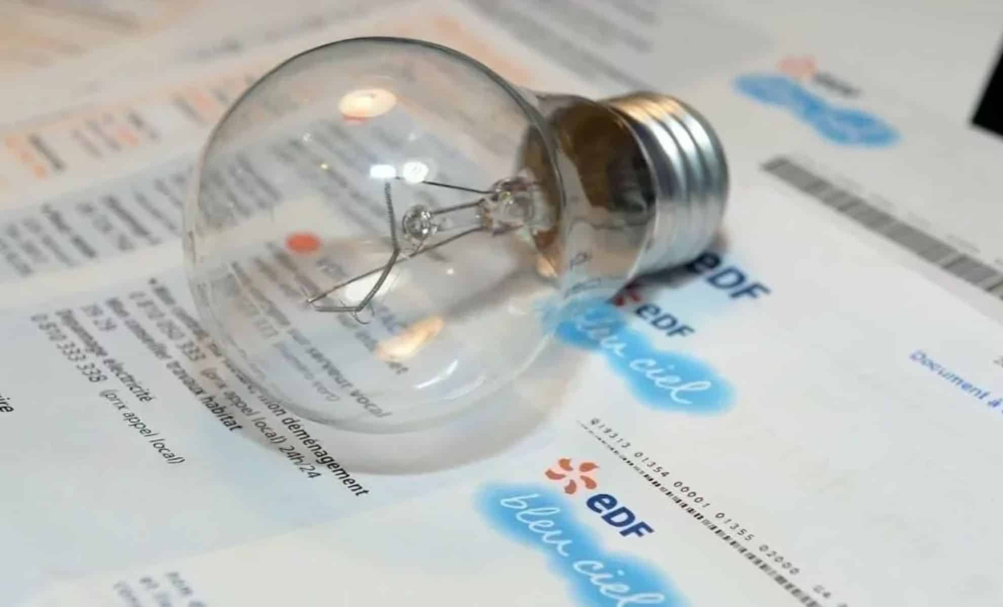 Lampe fonctionnant à l'électricité