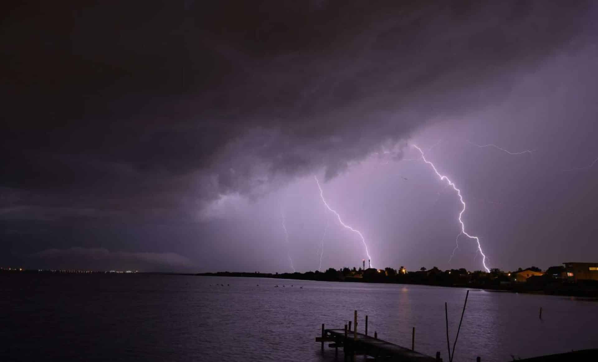 Photo d'un ciel orageux illustrant une météo perturbée