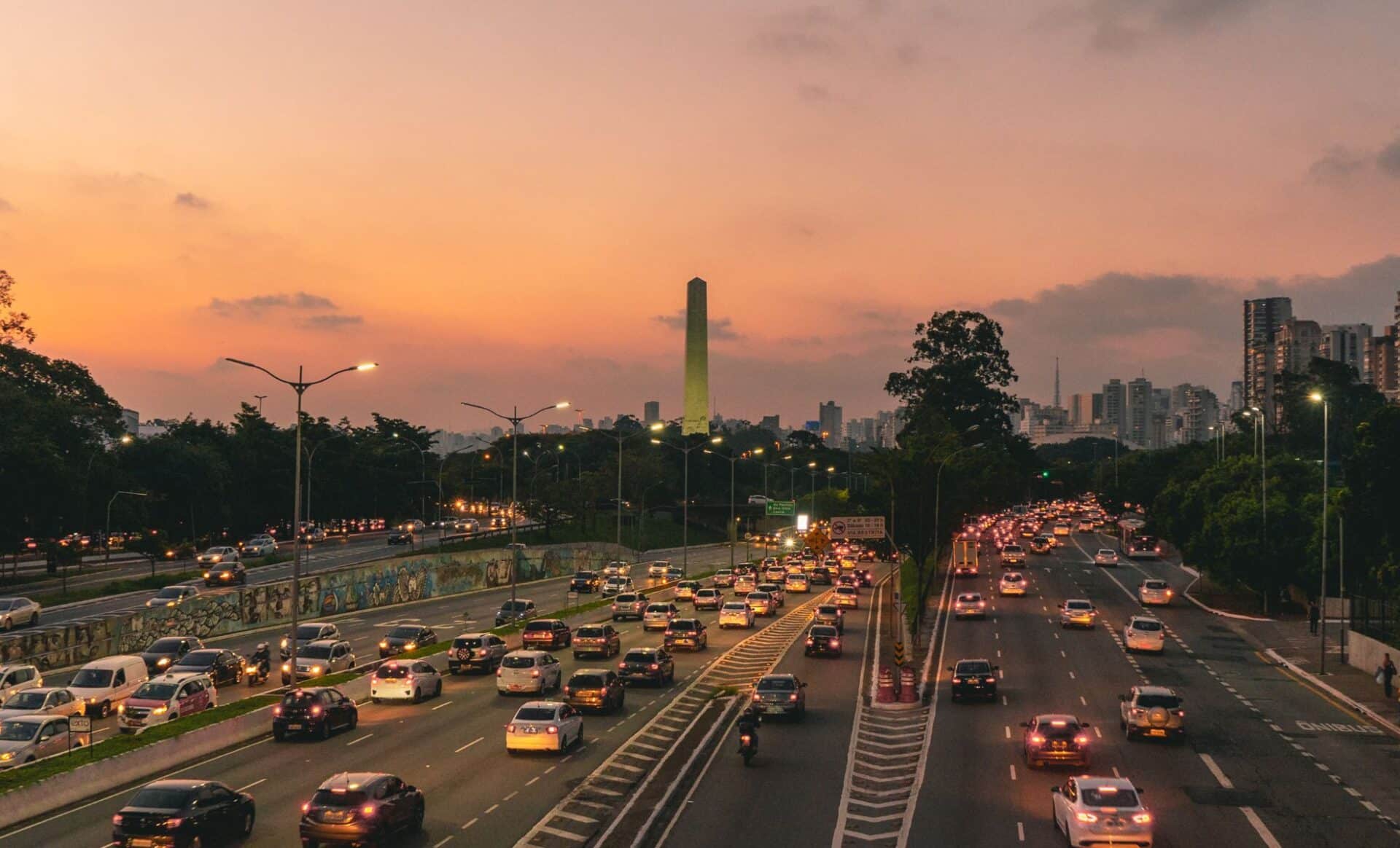 Photo d'une autoroute pour évoquer la taxe écologique prévue en 2027 dans le Grand Est