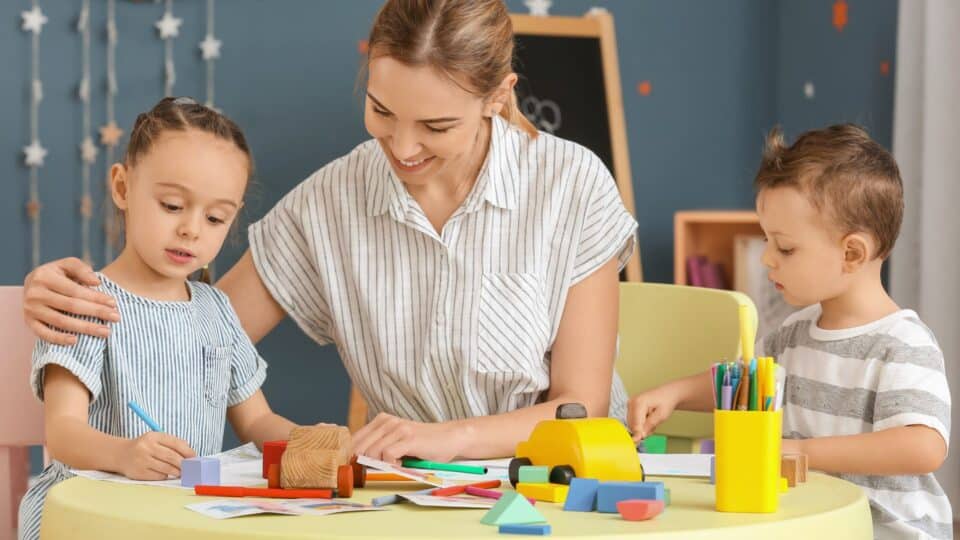 Photo illustrant les assistantes maternelles pour la rentrée scolaire