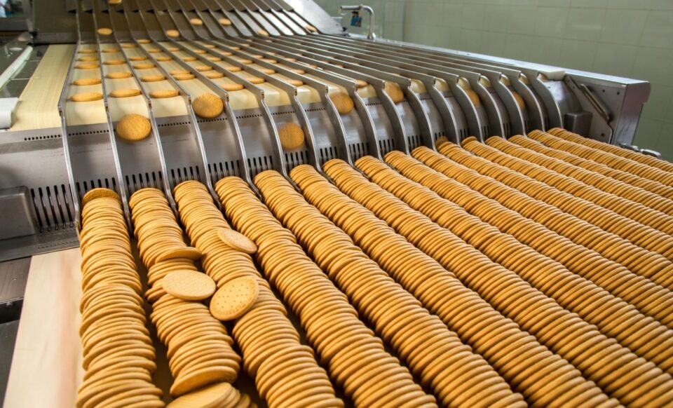 Fabrique de biscuits pour illustrer le secteur de l'agroalimentaire