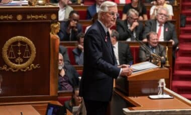 Le premier ministre michel barnier