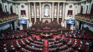 Une photo du Parlement pour évoquer la loi spéciale