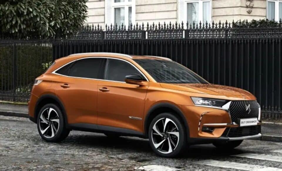 Un modèle SUV DS7
