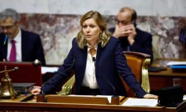 Photo de la présidente de l'Assemblée nationale, Yaël Braun-Pivet, pour évoquer la réforme des retraites