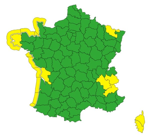 Météo : des pluies diluviennes touchent le pays, plusieurs régions placées en vigilance Météo