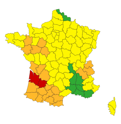 Météo : pluies torrentielles, crues et avalanches, 2 départements en alerte rouge et 21 en orange Météo