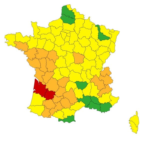 Météo : la tempête Oriana met la France en vigilance rouge et orange ce vendredi Météo
