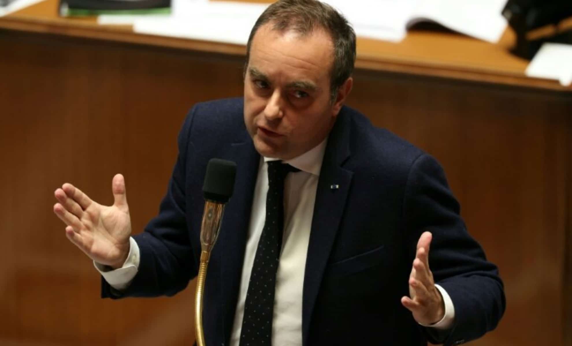 Budget : les mesures chocs du gouvernement visent 6 milliards d’euros d’économies en 2026