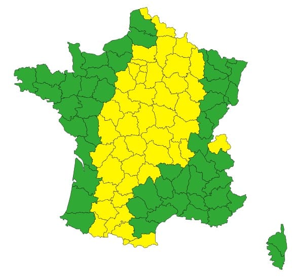 Météo : une perturbation atlantique traverse la France, 46 départements placés en vigilance Météo