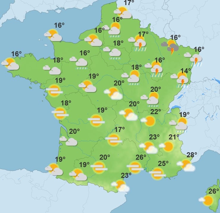 Météo : un quart du pays secoué par de violents orages, 19 départements en alerte Météo